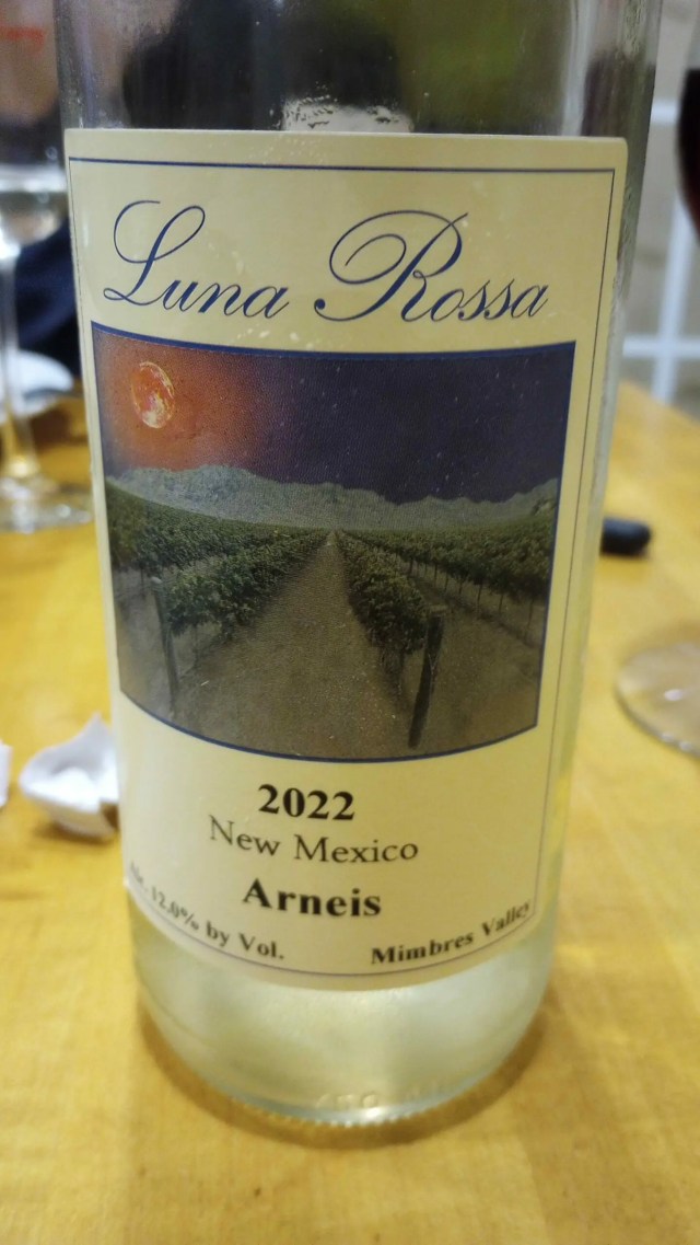 Luna Rosa Arneis